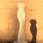 Vestita (dressed)